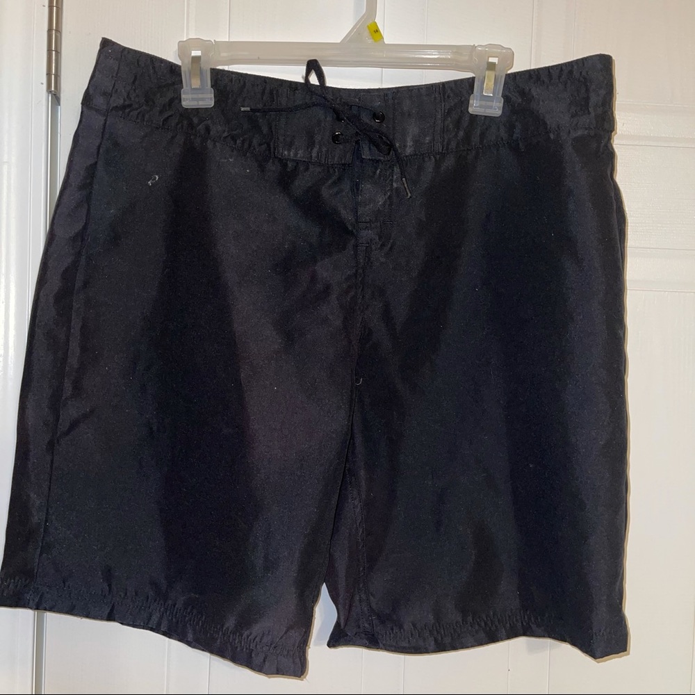 Island escape sz 14 swim shorts vguc black